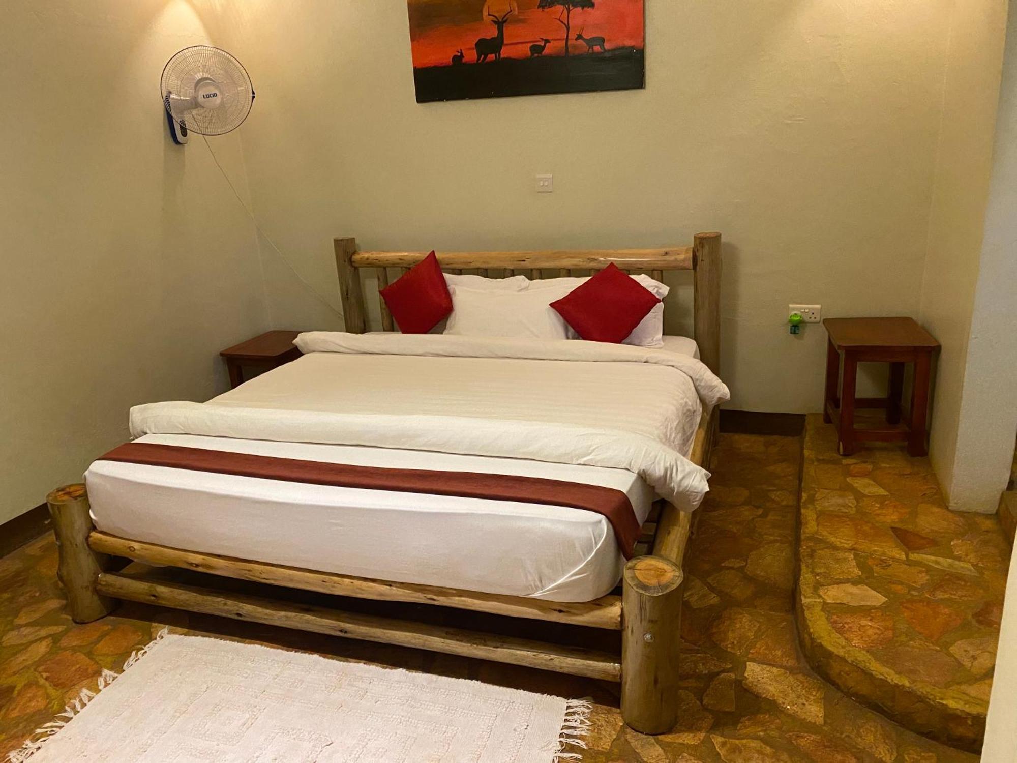 Afro Smile Hotel & Guest House Jinja Zewnętrze zdjęcie